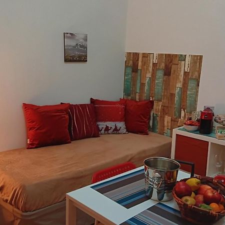 Appartement Dimora Danicla à Naples Extérieur photo