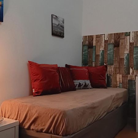 Appartement Dimora Danicla à Naples Extérieur photo