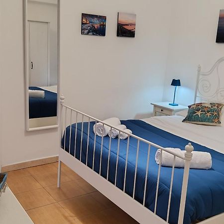 Appartement Dimora Danicla à Naples Extérieur photo